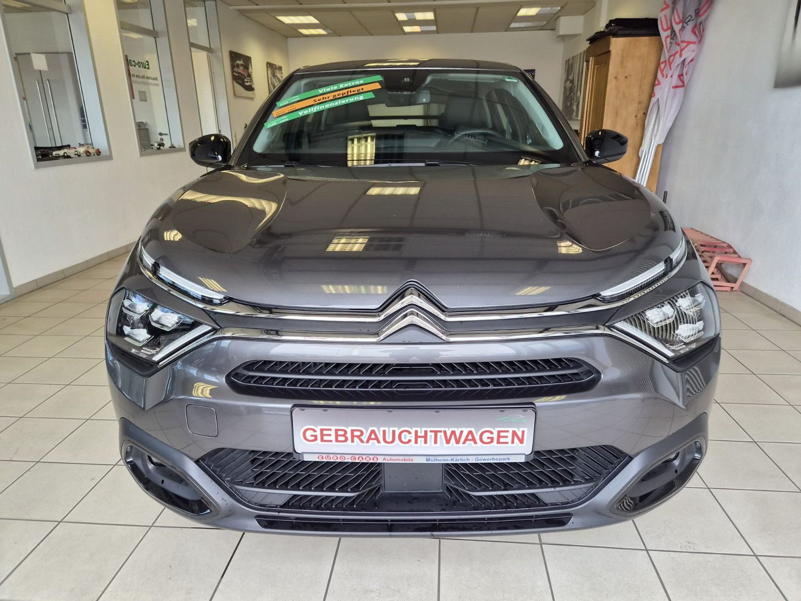 Fahrzeugabbildung Citroën C4 Lim. Plus / LED / NAVI / KAMERA / Sitzhz.