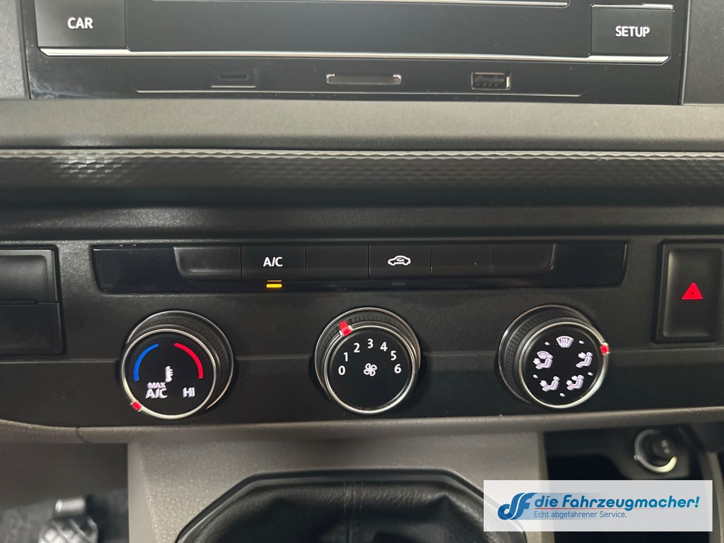 Fahrzeugabbildung Volkswagen Transporter T6.1 Kasten FWD 2.0 TDI DAB Notbrems