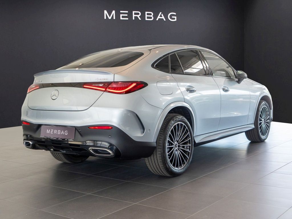 Mercedes-Benz GLC 300 de 4MATIC Coupé mit EQ Hybrid Technologi foto 2