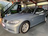 BMW 320i*AUTOMATIK*1.HAND*RENTNER*GARAGE*TÜV NEU