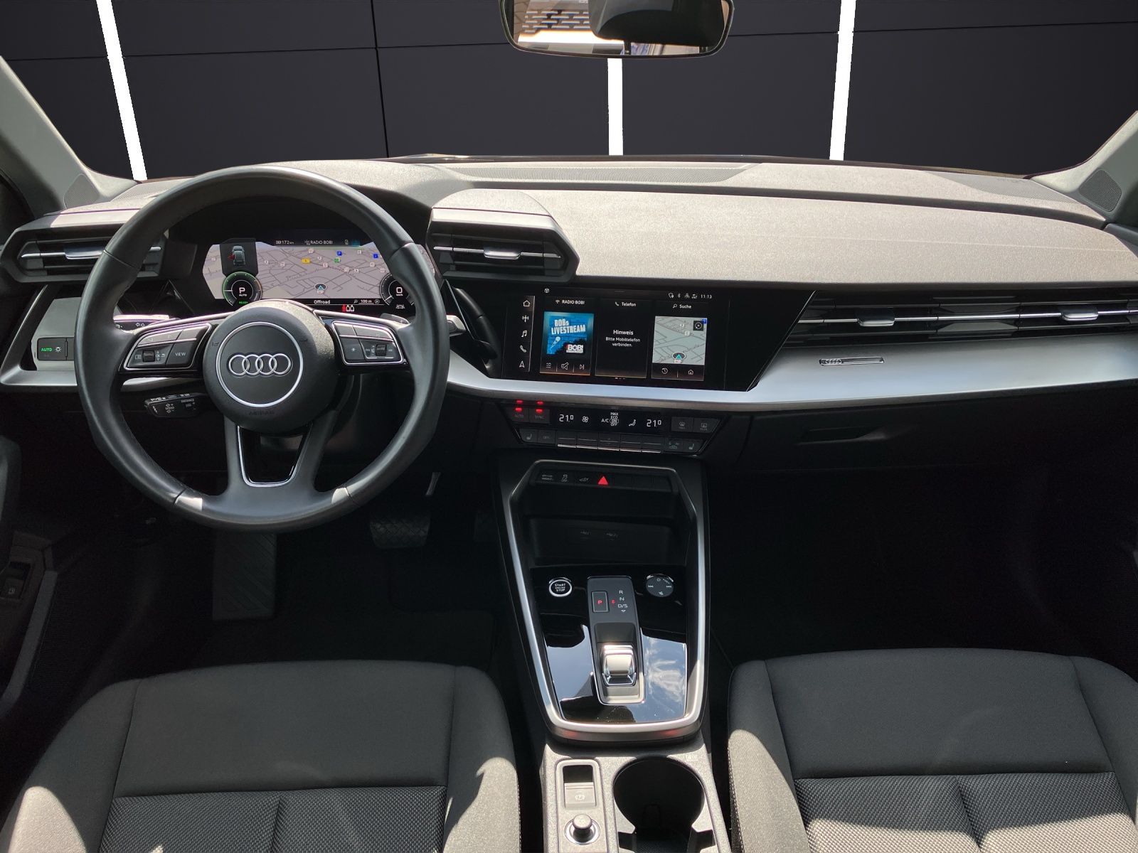 Fahrzeugabbildung Audi A3 Sportback 40 TFSI e S tronic LED DAB EPH SH N