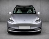 Tesla Model Y RWD | HW4 | EZ 09/2024 |MwSt - silberne Tesla Model Y