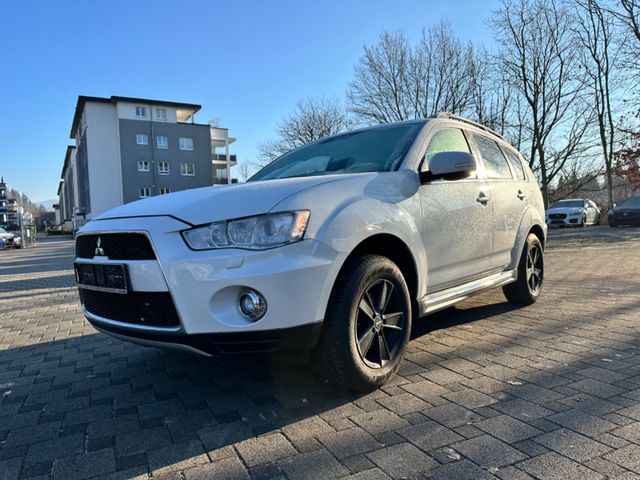 Mitsubishi Outlander Motion 4WD*HU 08/2025*Klima*