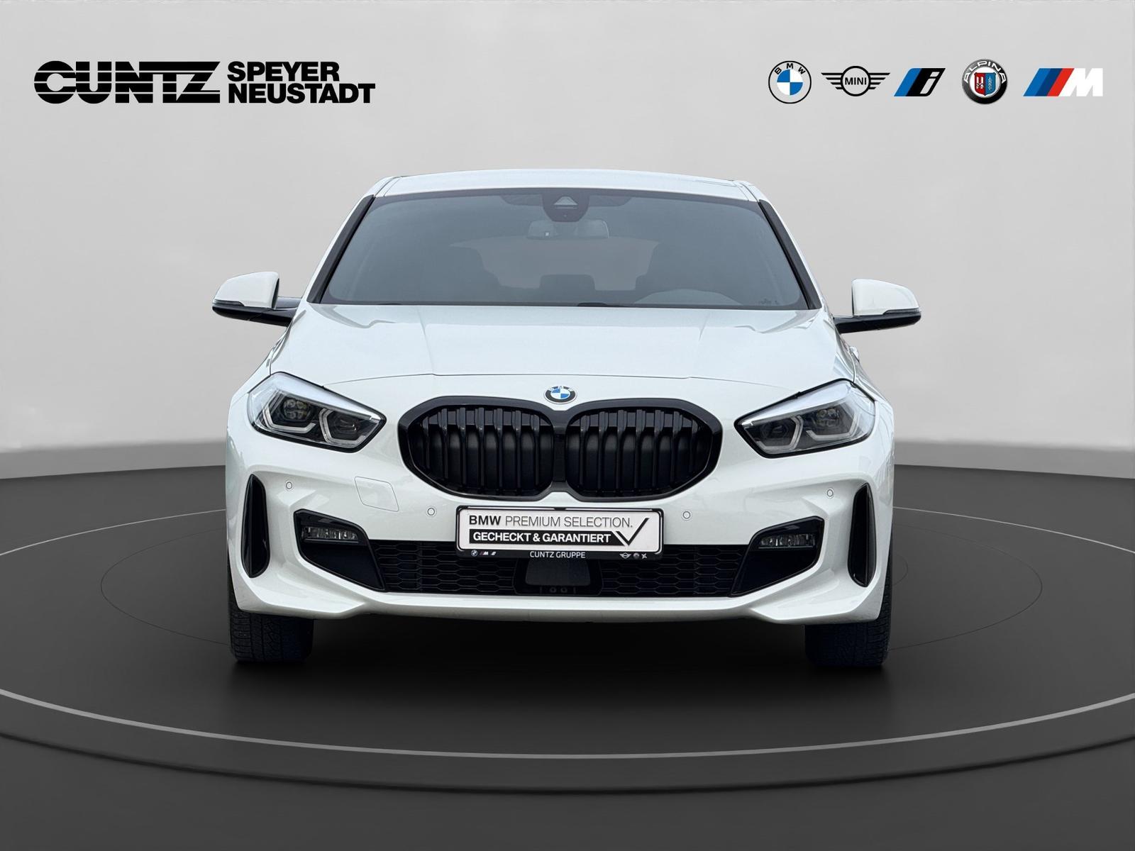 BMW 118i M Sport PDC Lenkradhzg. Lordose LED-Scheinw