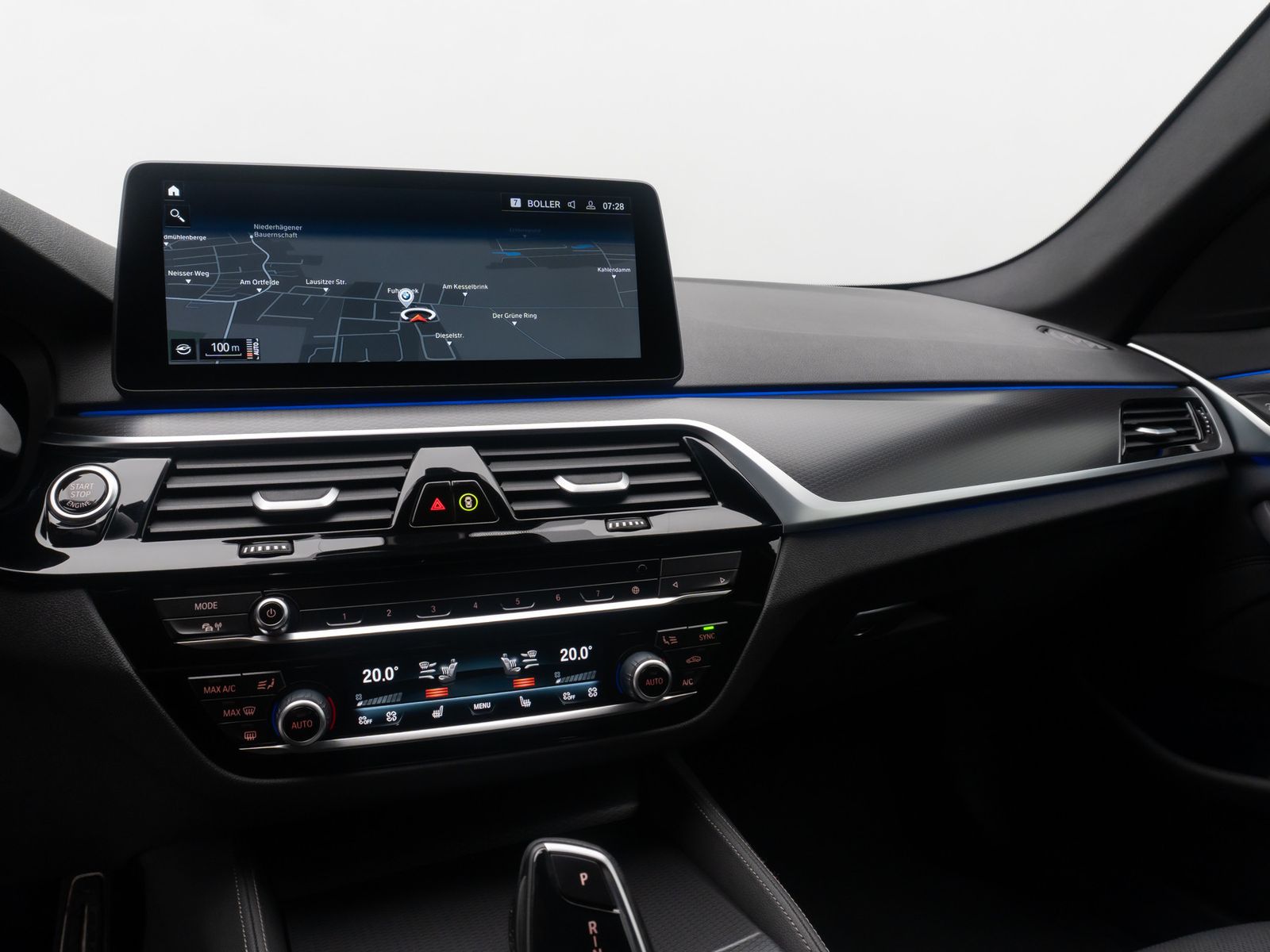 Fahrzeugabbildung BMW 530d M Sport 4xKlima HUD DAB Kamera Laser 18Zoll