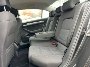 Bild 17 VW Passat Lim. Business