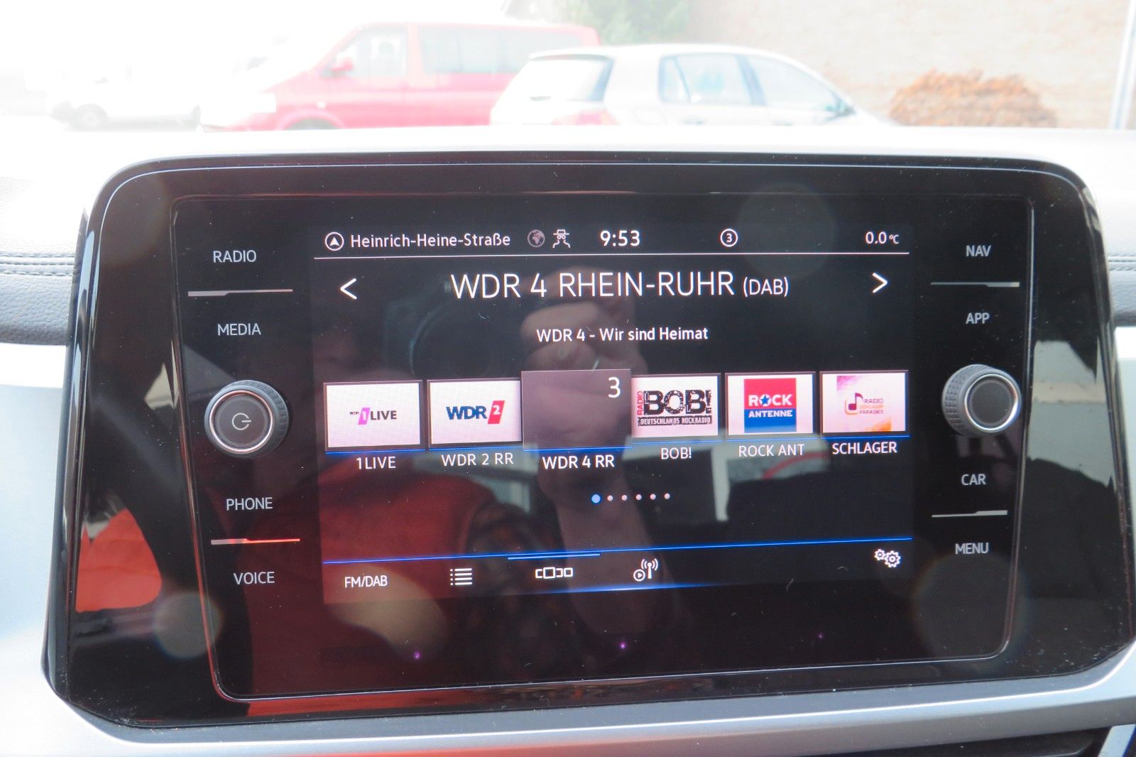 Fahrzeugabbildung Volkswagen T-Roc Life LED AHK KAMERA ACC NAVI 1.HD