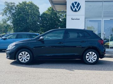 Volkswagen Polo - 2