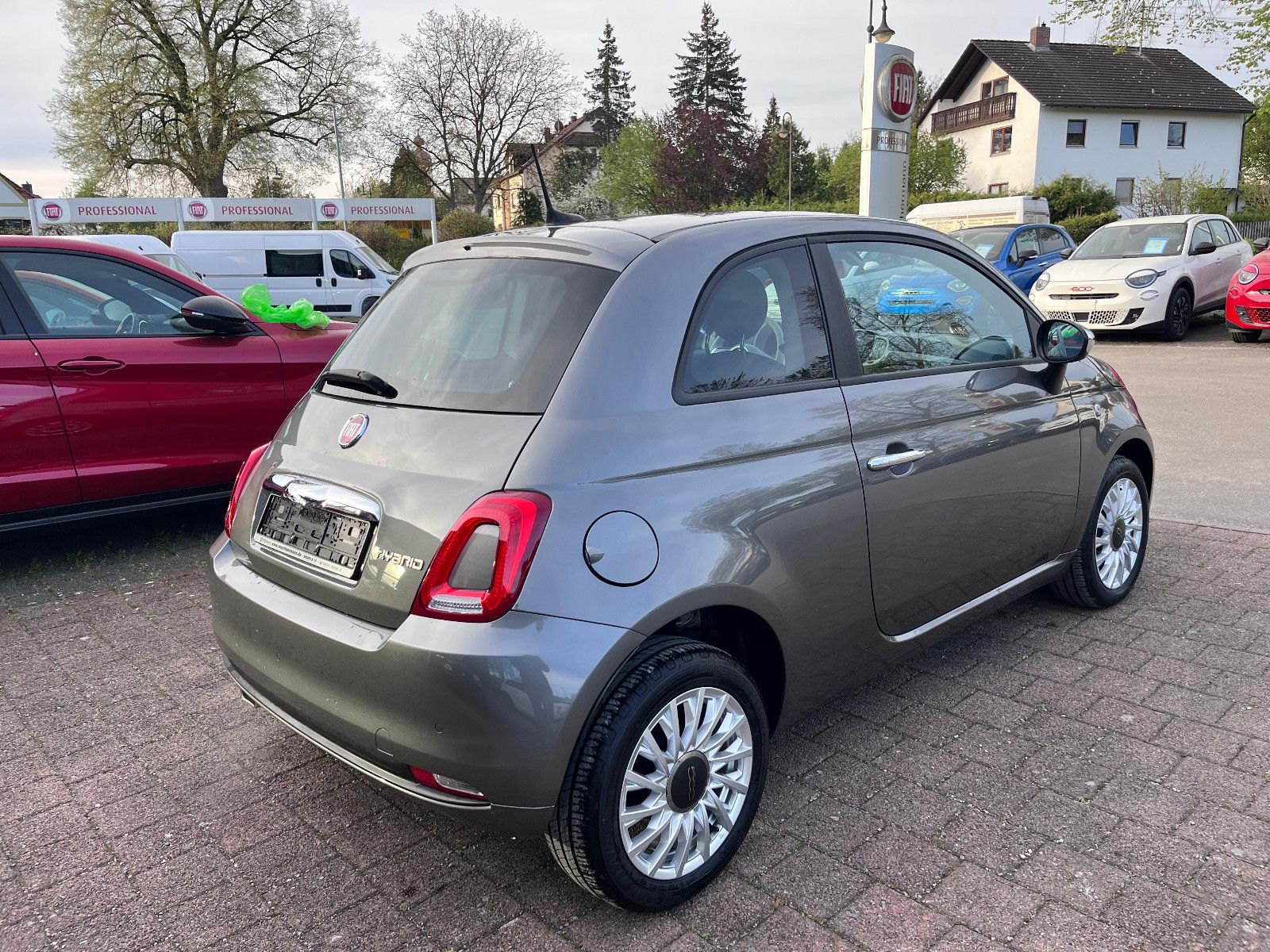 Fahrzeugabbildung Fiat 500 Dolcevita