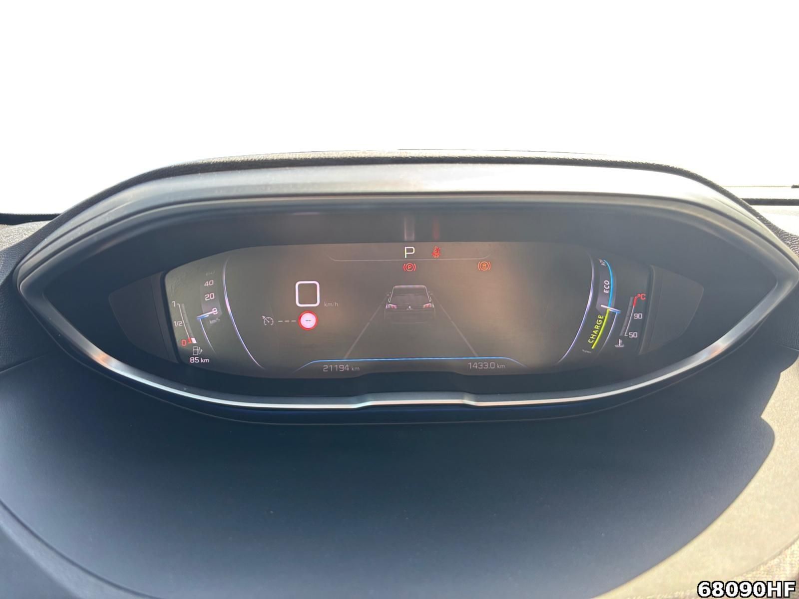 Fahrzeugabbildung Peugeot 5008 Active +7SITZER+STARTSTOPP+BLUETOOTH+LED+