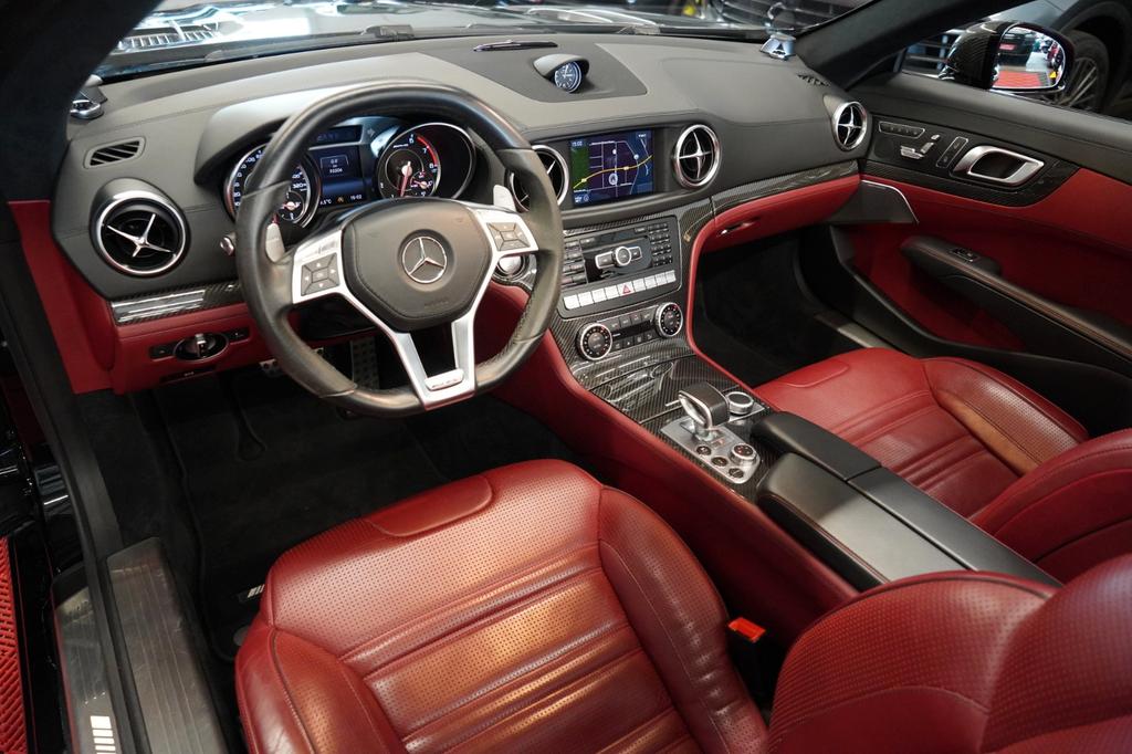 Mercedes-Benz SL 63 AMG