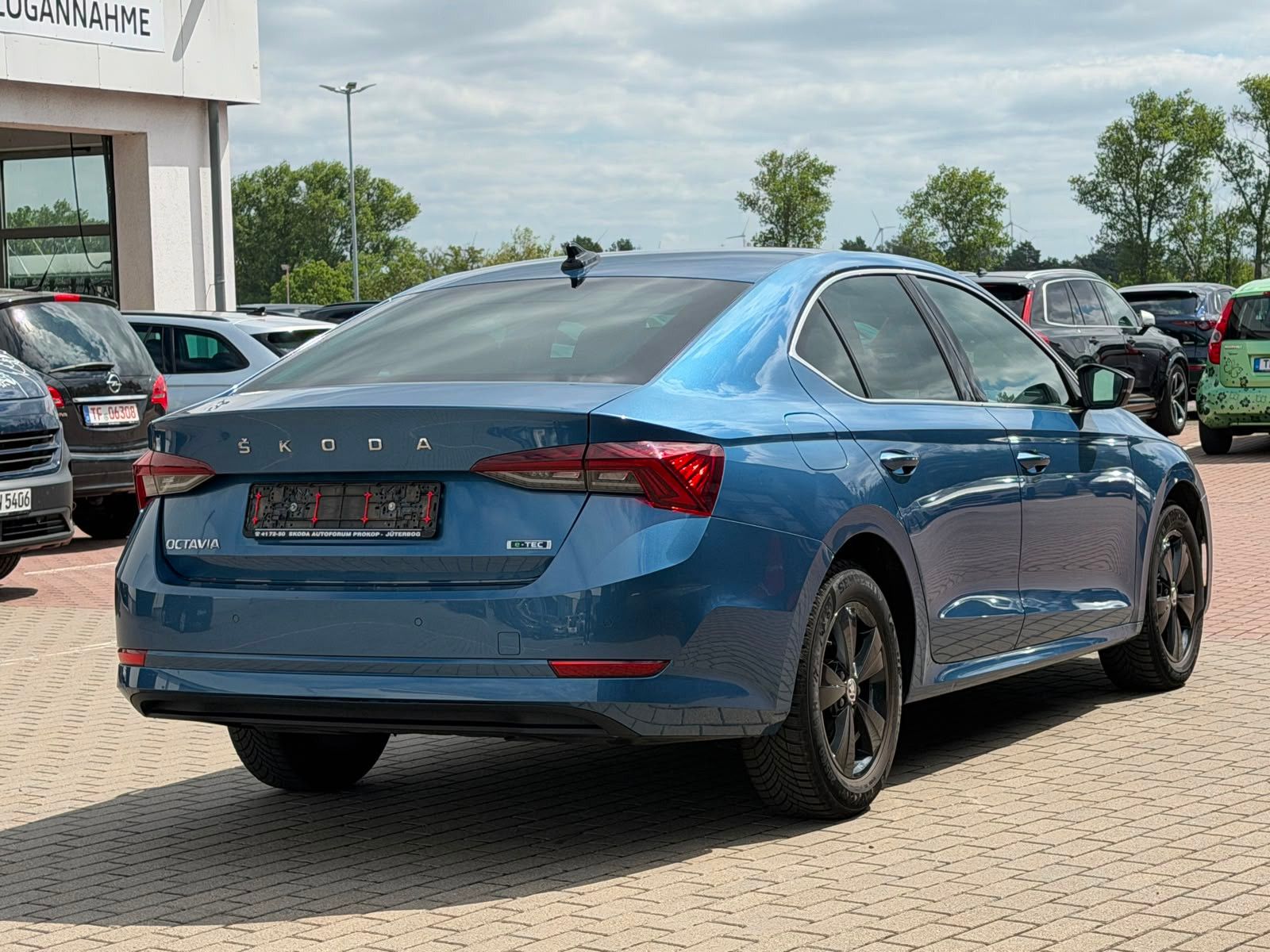 Fahrzeugabbildung SKODA Octavia Lim. Style