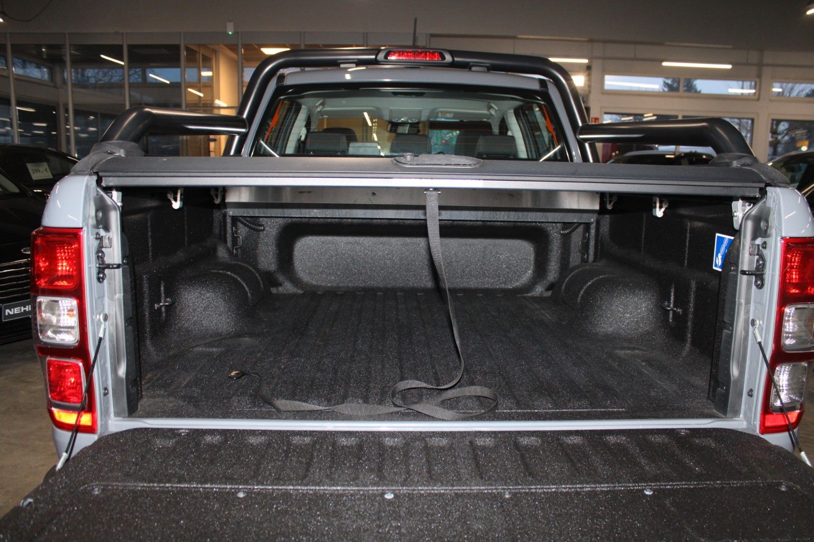 Fahrzeugabbildung Ford Ranger Automatik WOLFTRAK + AHK + Standheizung