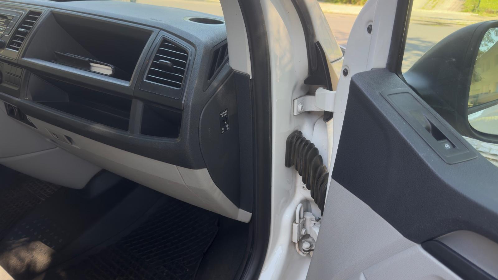 Volkswagen T6 Transporter Kombi FWD*9-Sitz*Klima*DEKRA-TÜV*