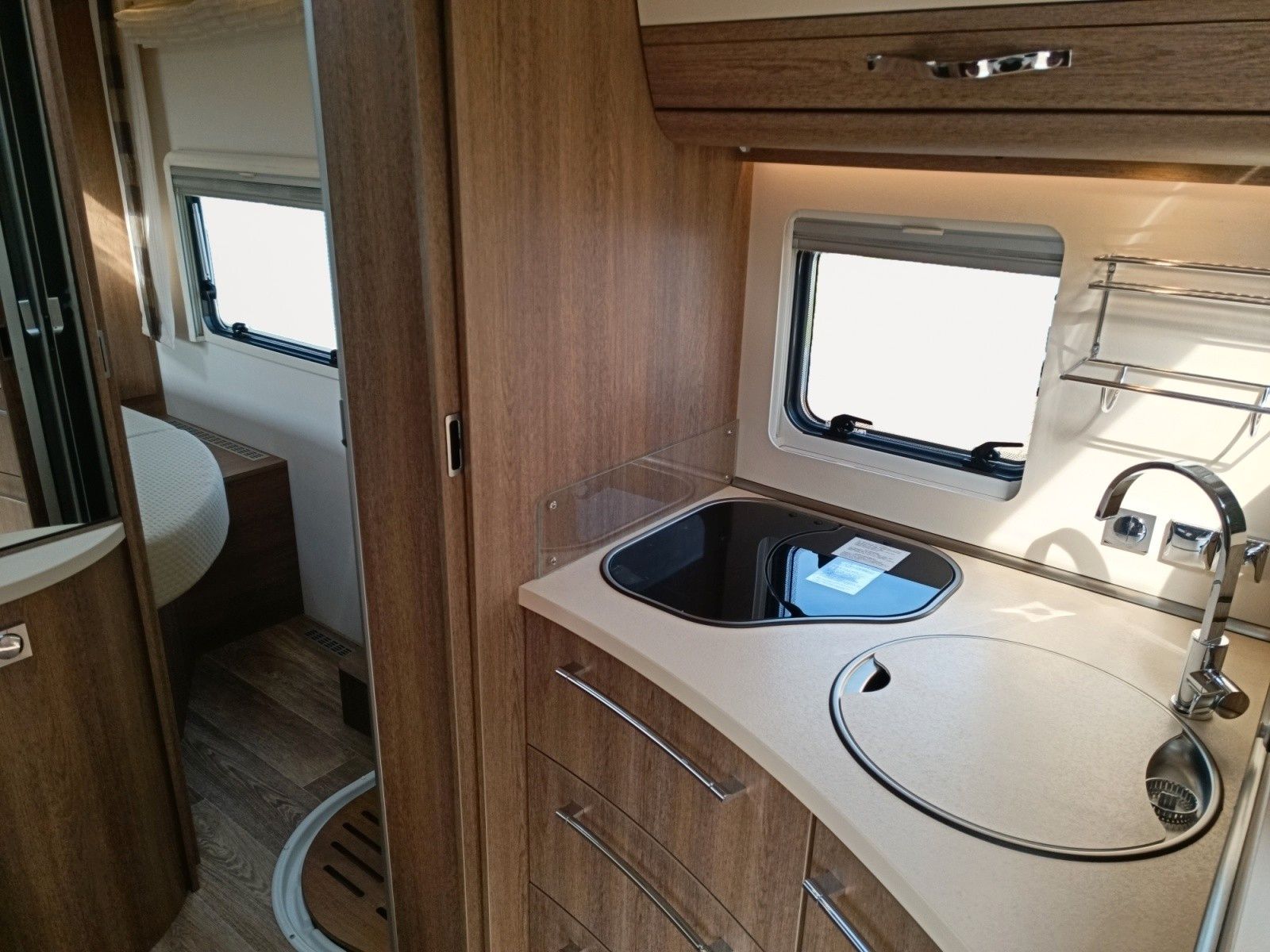 Fahrzeugabbildung Dethleffs T7150-2 Esprit *4,25t*Queensbett*Dachklima