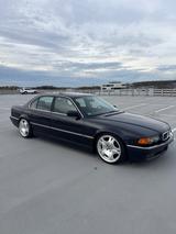 BMW 728i Facelift - BMW 728 aus 1999: 728i