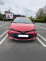 Toyota Corolla 2,0 Hybrid Lounge Touring Sports Lounge - Toyota Corolla mit Benzin-Antrieb: Kombi, Automatik