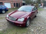 Mercedes-Benz C240 Elegance Klimaautomatik Tüvund Service neu
