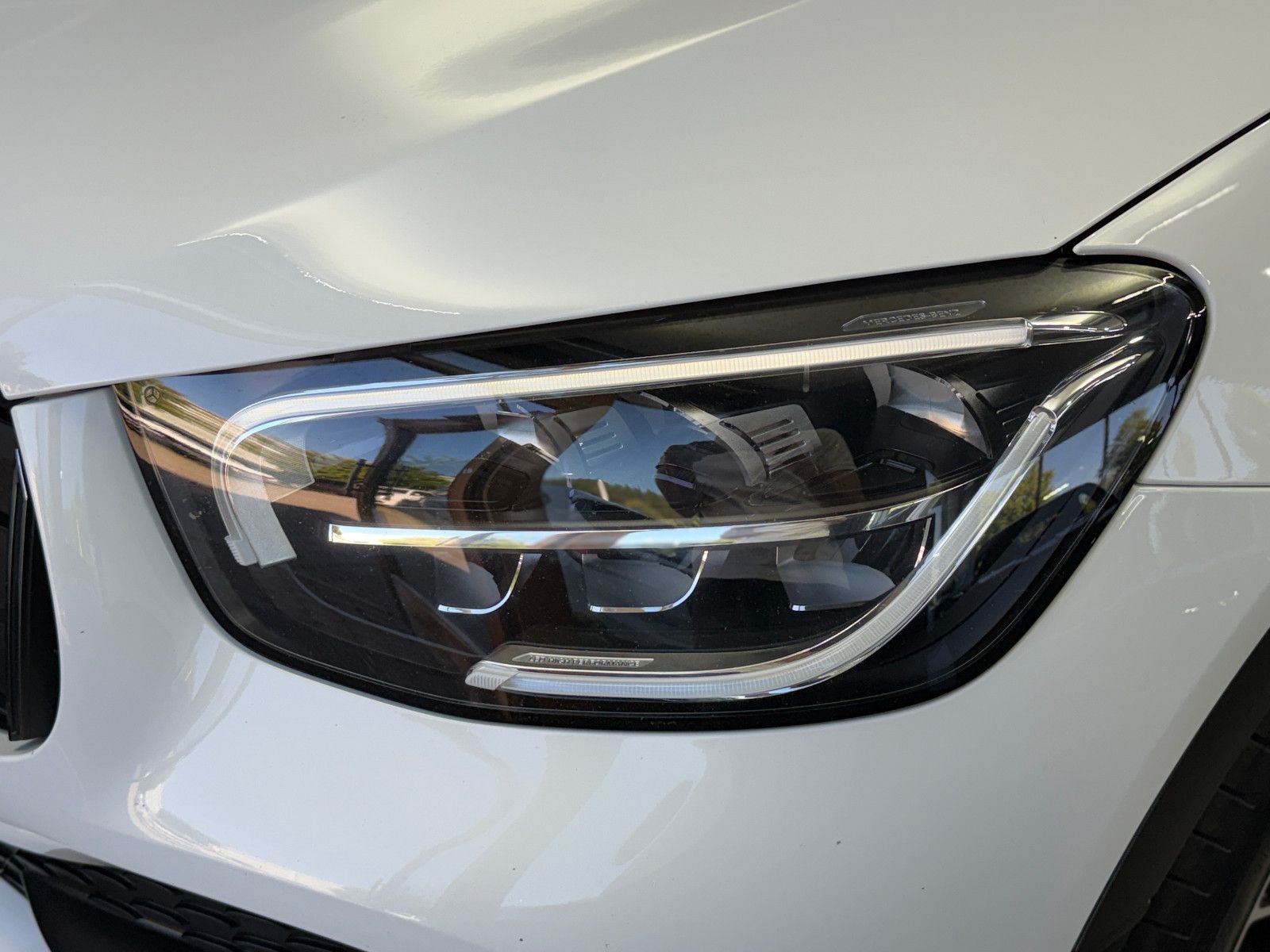 Fahrzeugabbildung Mercedes-Benz GLC 300 d Coupe 4Matic |AMG-LINE|AHK|PANO|LED