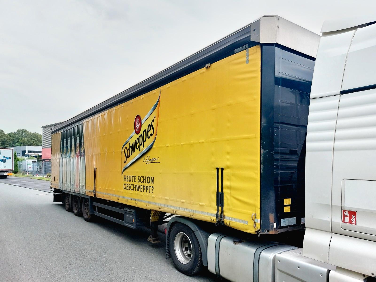 Schmitz Cargobull SCS 24/L-SPEED CURTAIN-Mega-Getränke-Varios