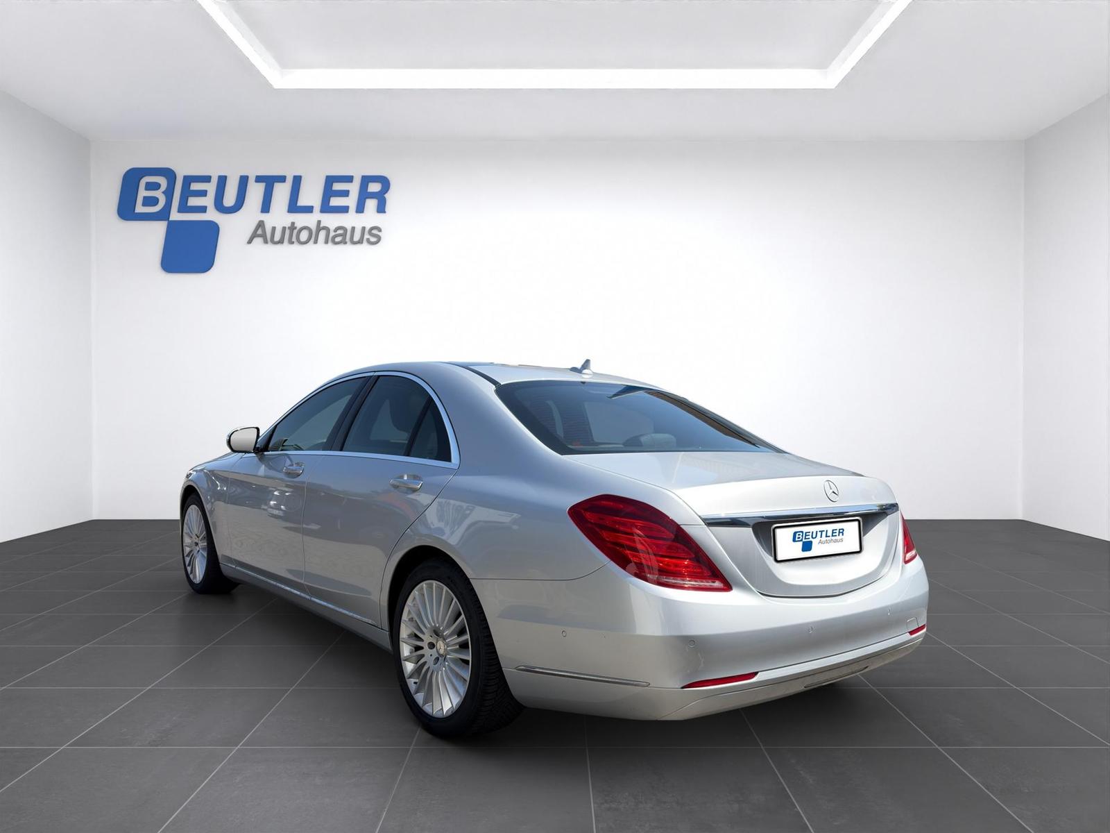 Mercedes-Benz S 350d 19" Softclose eSitze HeadUp