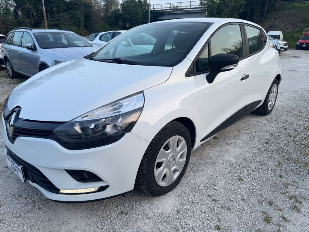 Image of Renault Clio