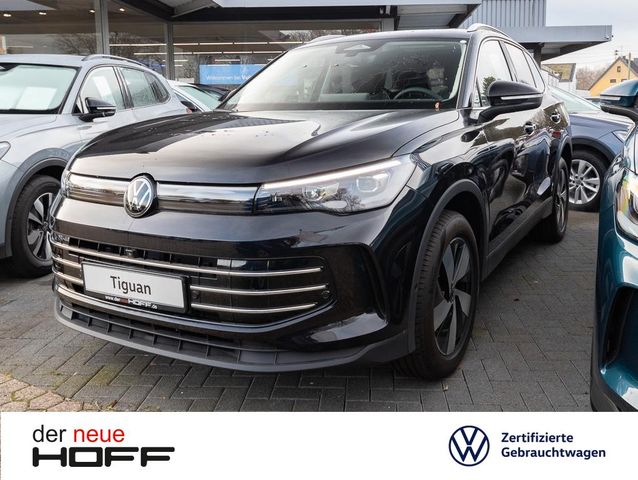 Volkswagen Tiguan 2.0 TDI DSG Elegance AHK Panorama NeuesMo