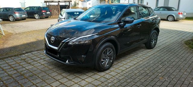 Nissan Qashqai j12 VB