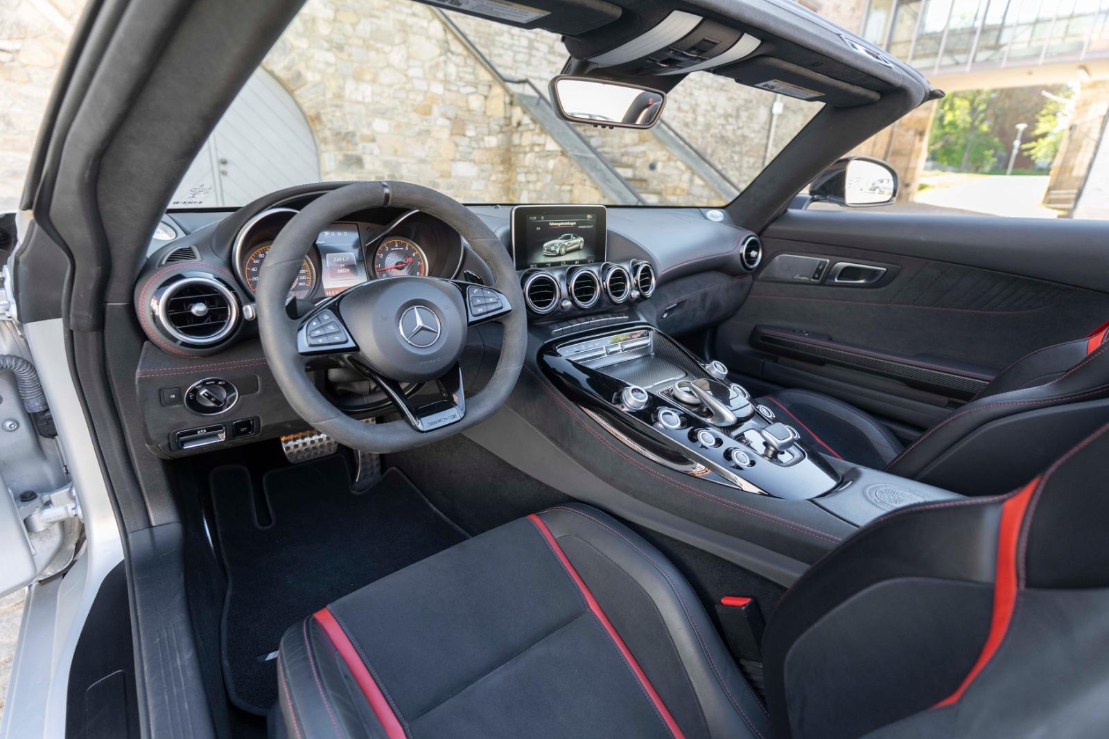 Mercedes-Benz AMG GT C BURMESTER NIGHT KAM CARBON