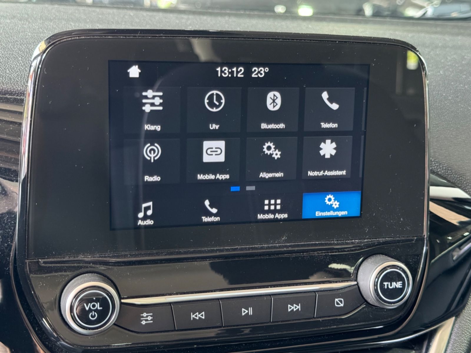 Fahrzeugabbildung Ford Fiesta Cool & Connect/APPLE/8-FACH/SZHZ/