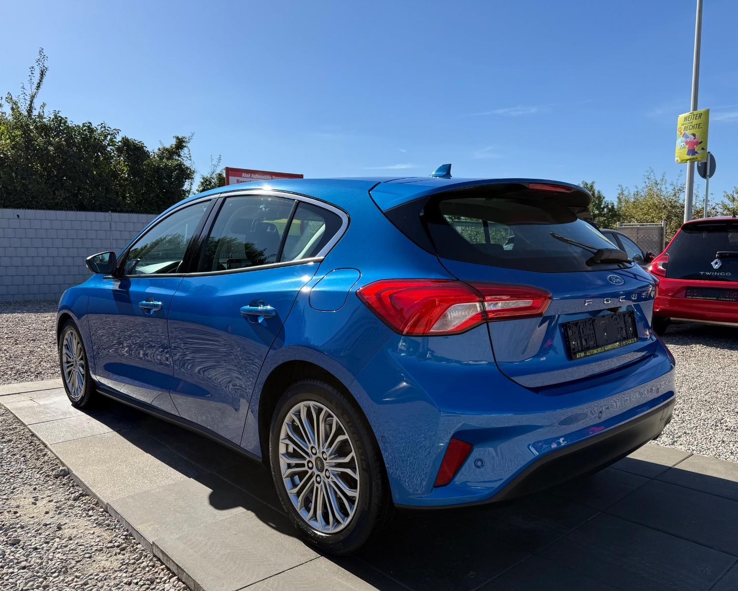 Ford Focus Titanium Sportsitze Sport Lenkrad