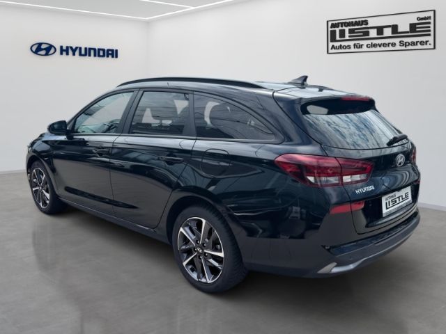 Fahrzeugabbildung Hyundai i30 FL Kombi (MY25) 1.5 T-GDI (140 PS) 48V 7-DCT