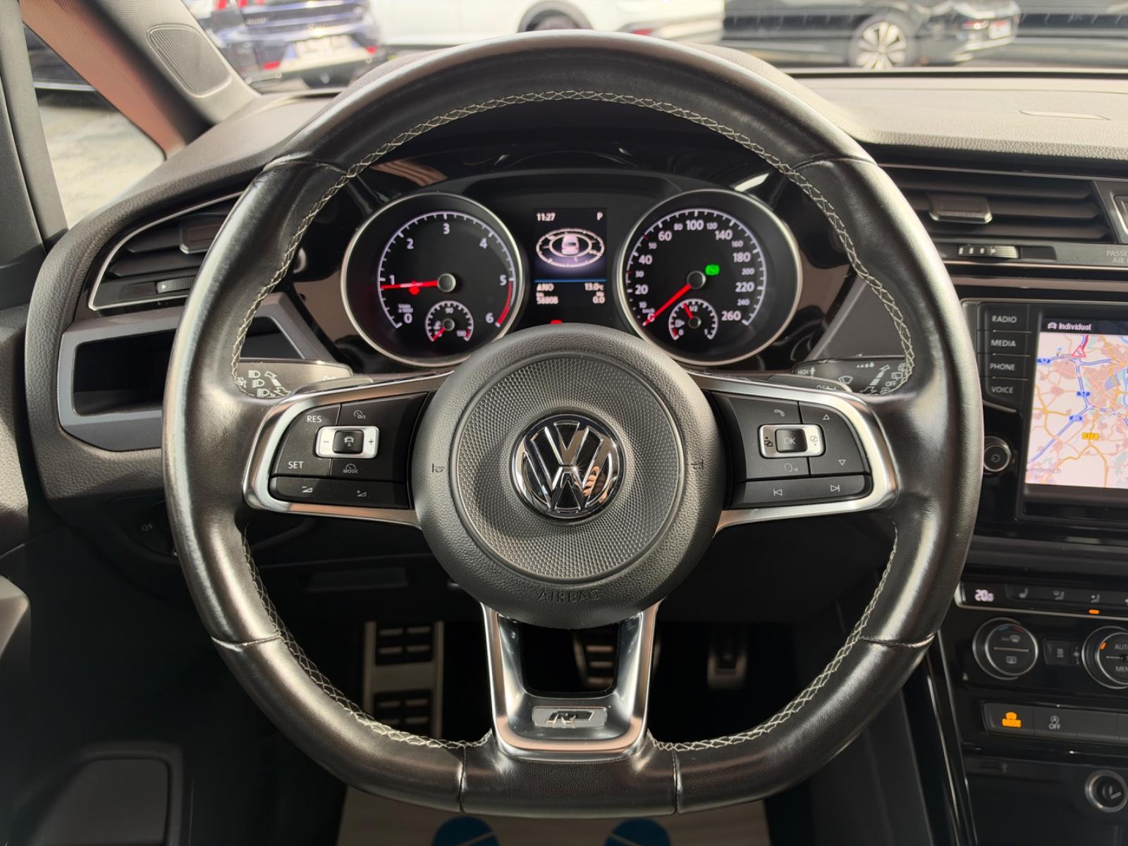 Volkswagen Touran 2.0 TDI, Highline, R-Line-Paket 1. Hand