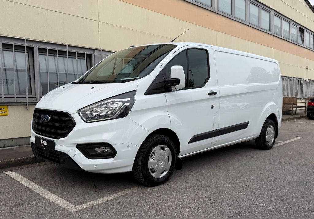 Image of Ford Transit Custom