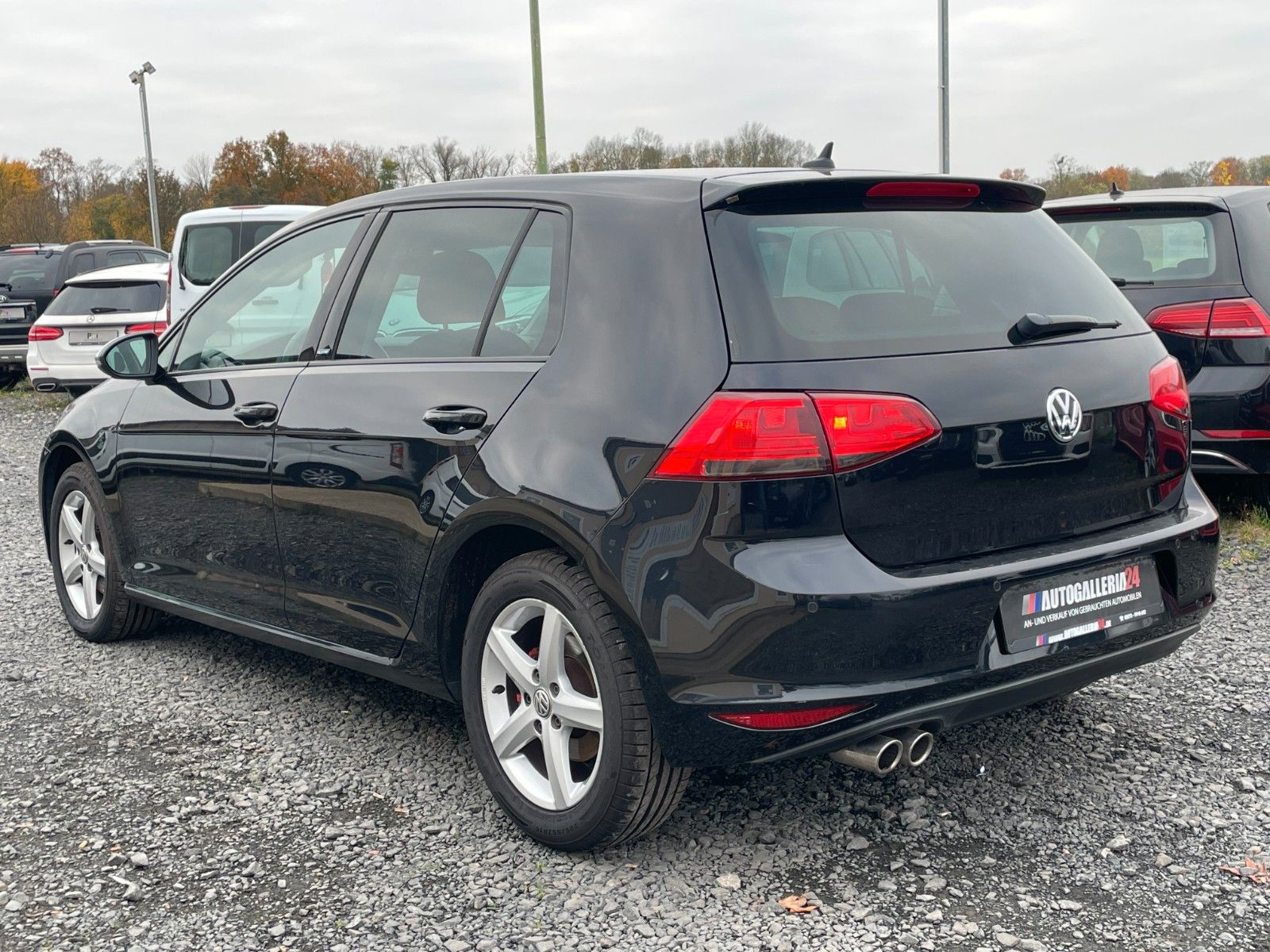 Fahrzeugabbildung Volkswagen Golf VII 2.0TDI Lim ALLSTAR Navi Kamera Tempomat