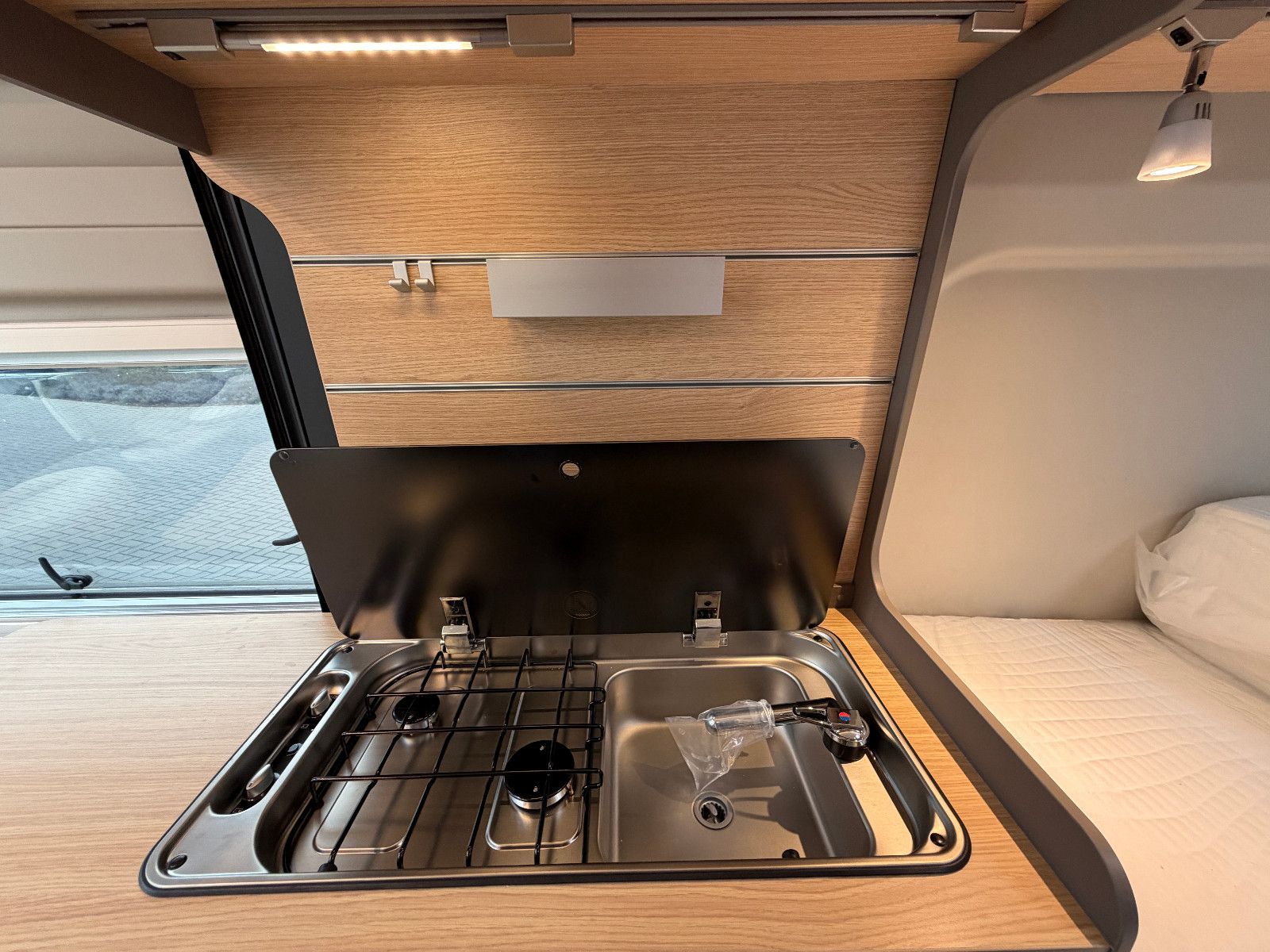 Fahrzeugabbildung LMC Innovan 603 - 70Jahre Sondermodell