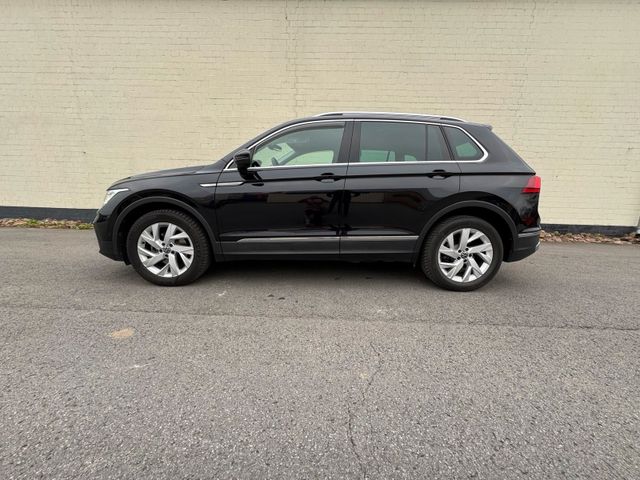 Volkswagen VW Tiguan 2.0 TDI  mit Werksgarantie