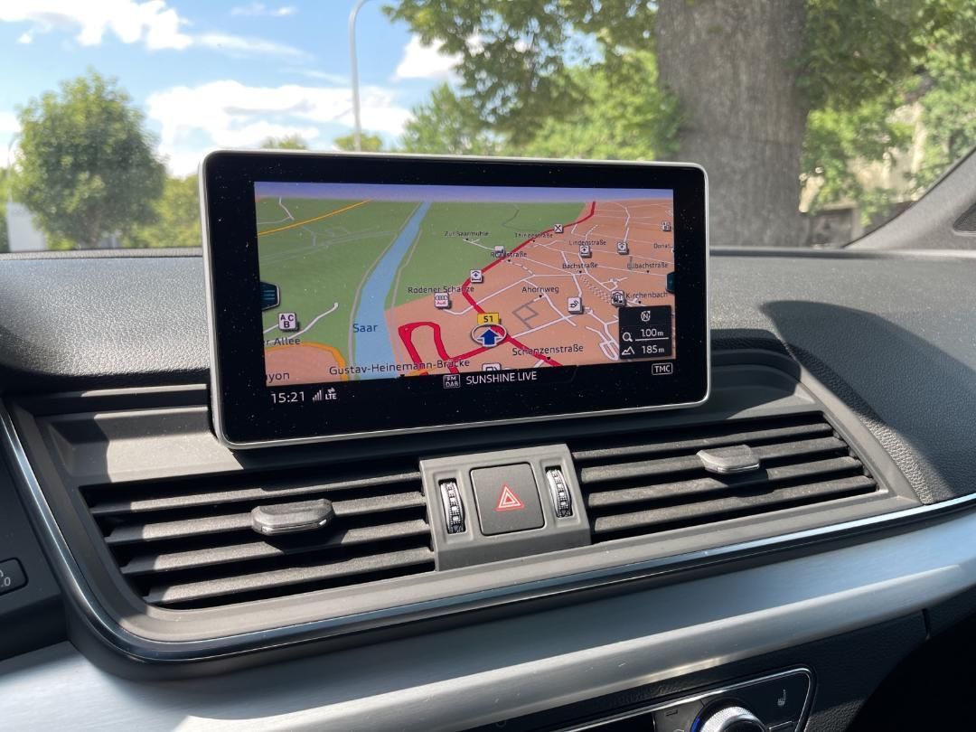 Fahrzeugabbildung Audi Q5 2.0 TFSI e 55 e quattro sport 360,HUD,Kamera