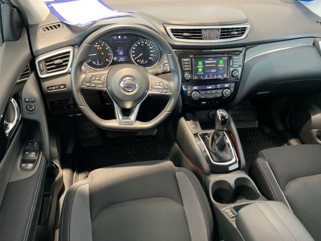 Fahrzeugabbildung Nissan Qashqai 1.3 DIG-T, N-Connecta 4x2 Autom. Navi, S