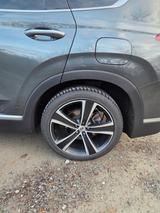 Hyundai SANTA FE 2.2 CRDi Premium 4WD 8AT Premium - graue Hyundai SANTA FE