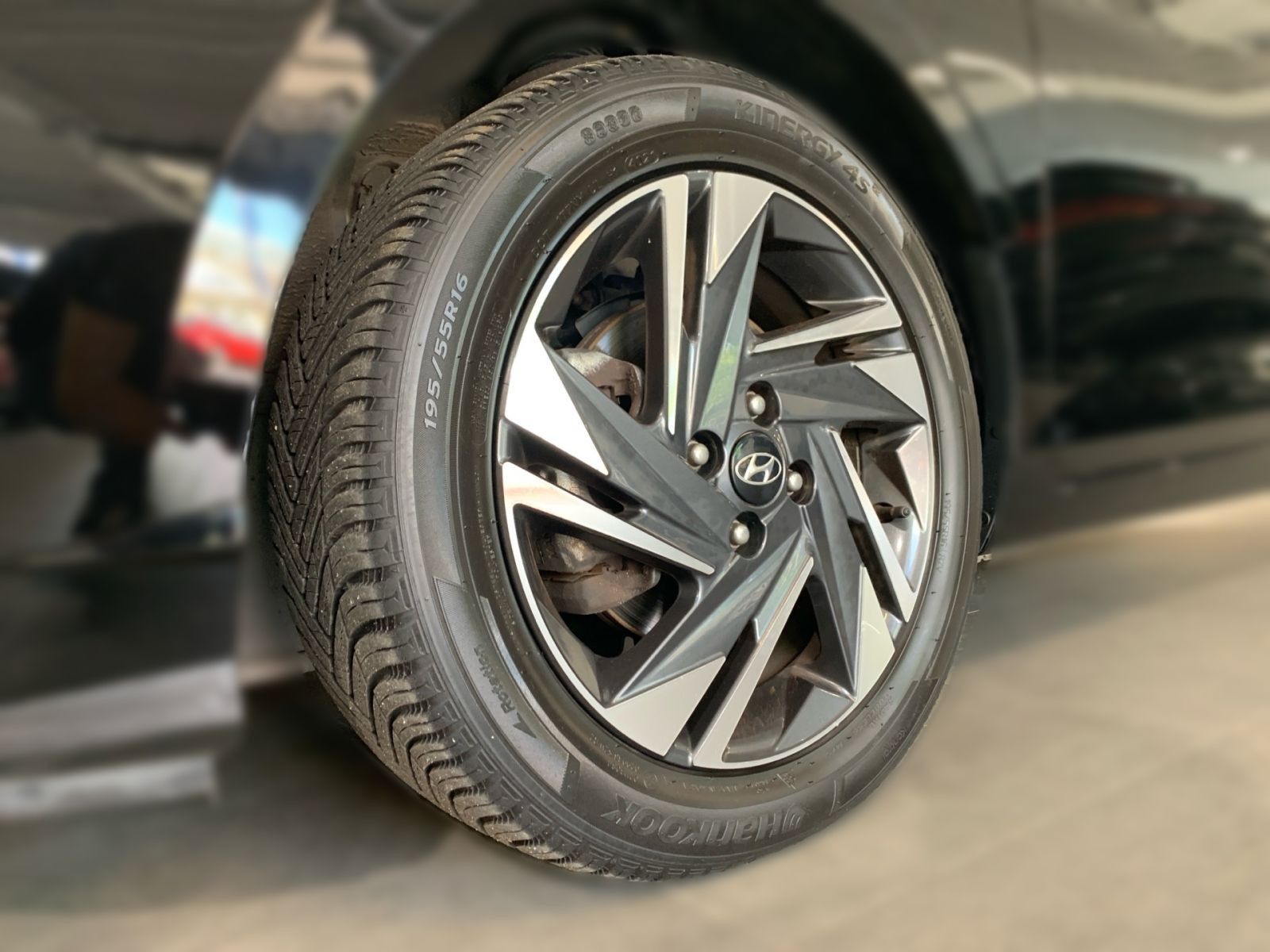 Fahrzeugabbildung Hyundai i20 1.0 T-GDI Edition 30 1Hd Allwetter