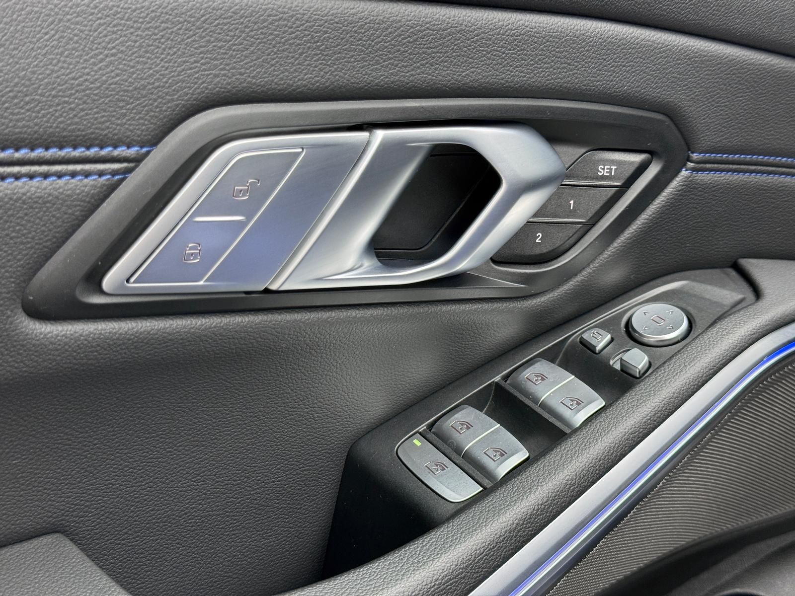 Fahrzeugabbildung BMW XDR*INDIVIDUAL*DEUTSCH*H&K*LASER*STANDHZ*PANO*AH