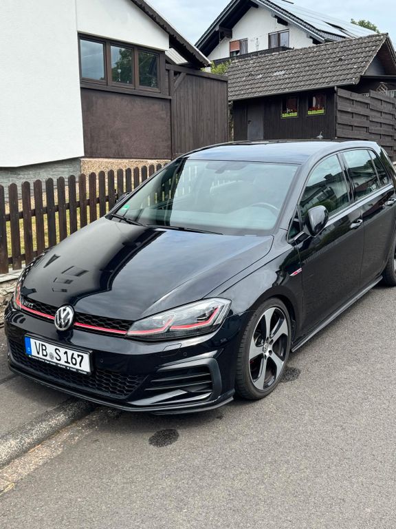 Image of Volkswagen Golf