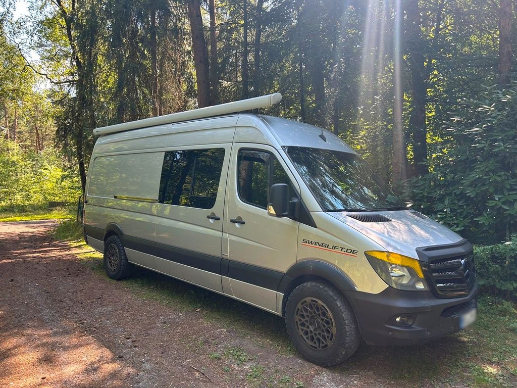Image of Mercedes-Benz Sprinter
