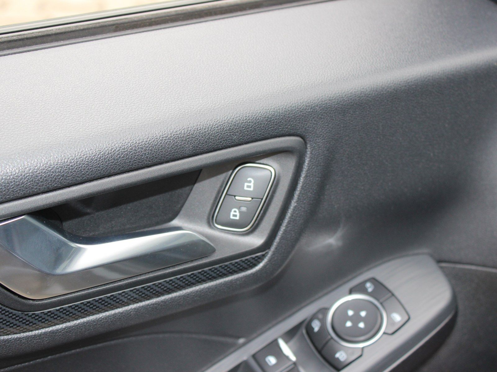 Fahrzeugabbildung Ford Kuga Plug-In Hybrid ST-Line X 2,5 Duratec