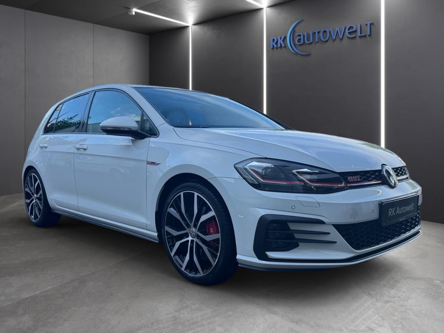 Volkswagen Golf VII GTI Performance 2.0 TSI DSG AHK Navi DC