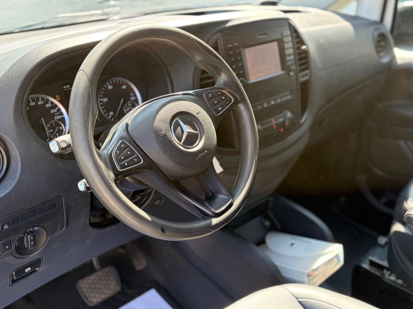 Mercedes-Benz Vito 114 CDI lang 7G AHK LED NAVI KAMERA