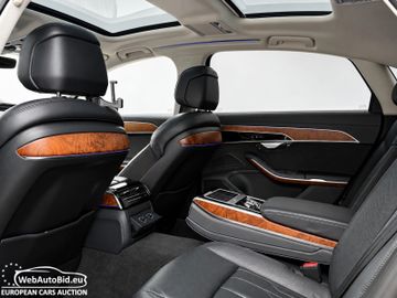 Audi A8 - 6