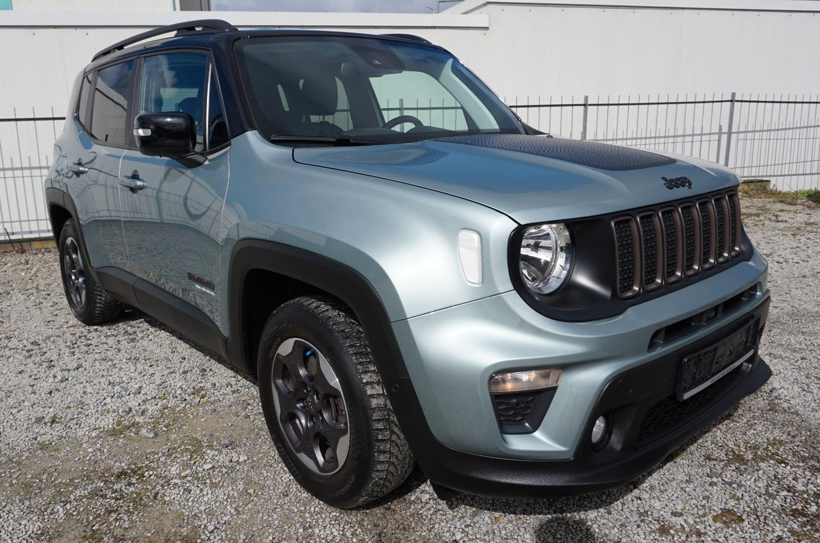 Fahrzeugabbildung Jeep Renegade Longitude Mild-Hybrid FWD, Kamera