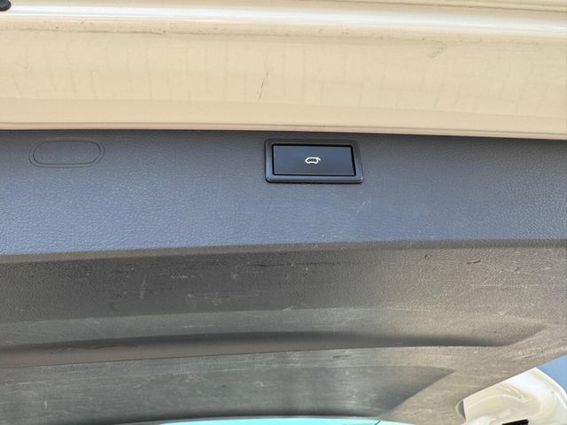 T6 Multivan Highline 2,0 TDI DSG 4motion / AHK
